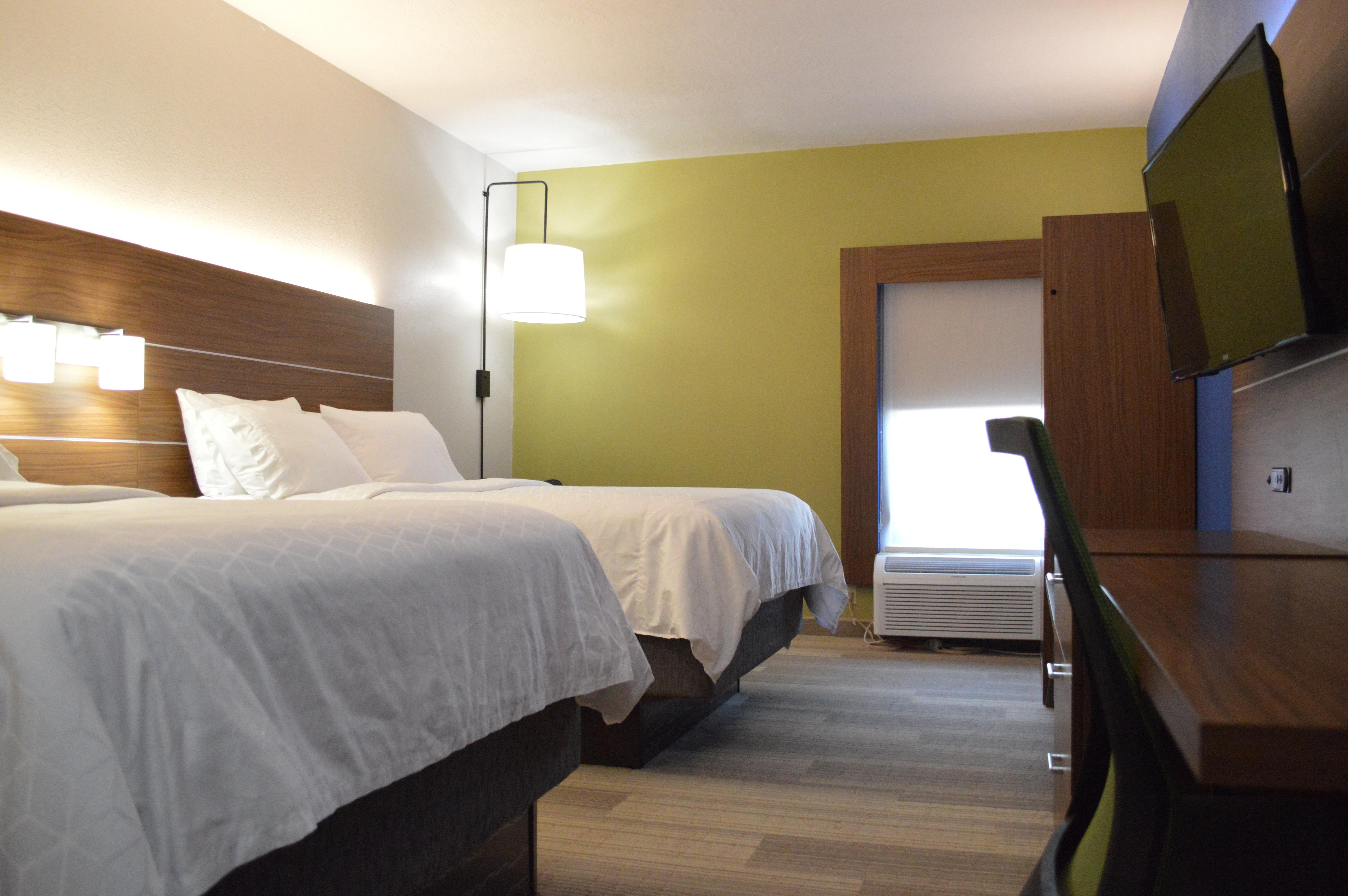 Holiday Inn Express & Suites Batesville By Ihg Exterior photo
